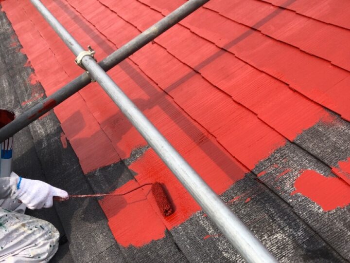 屋根中塗り塗装