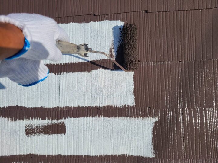 屋根　中塗り塗装